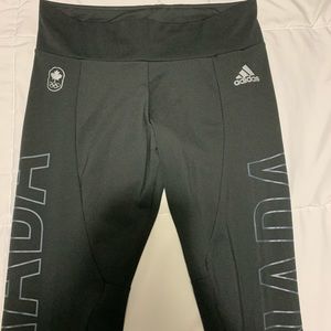 Full Length Canada Leggings